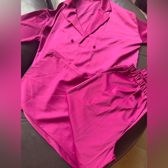 Pants - Vibrant Magenta Two-Piece Loungewear Set